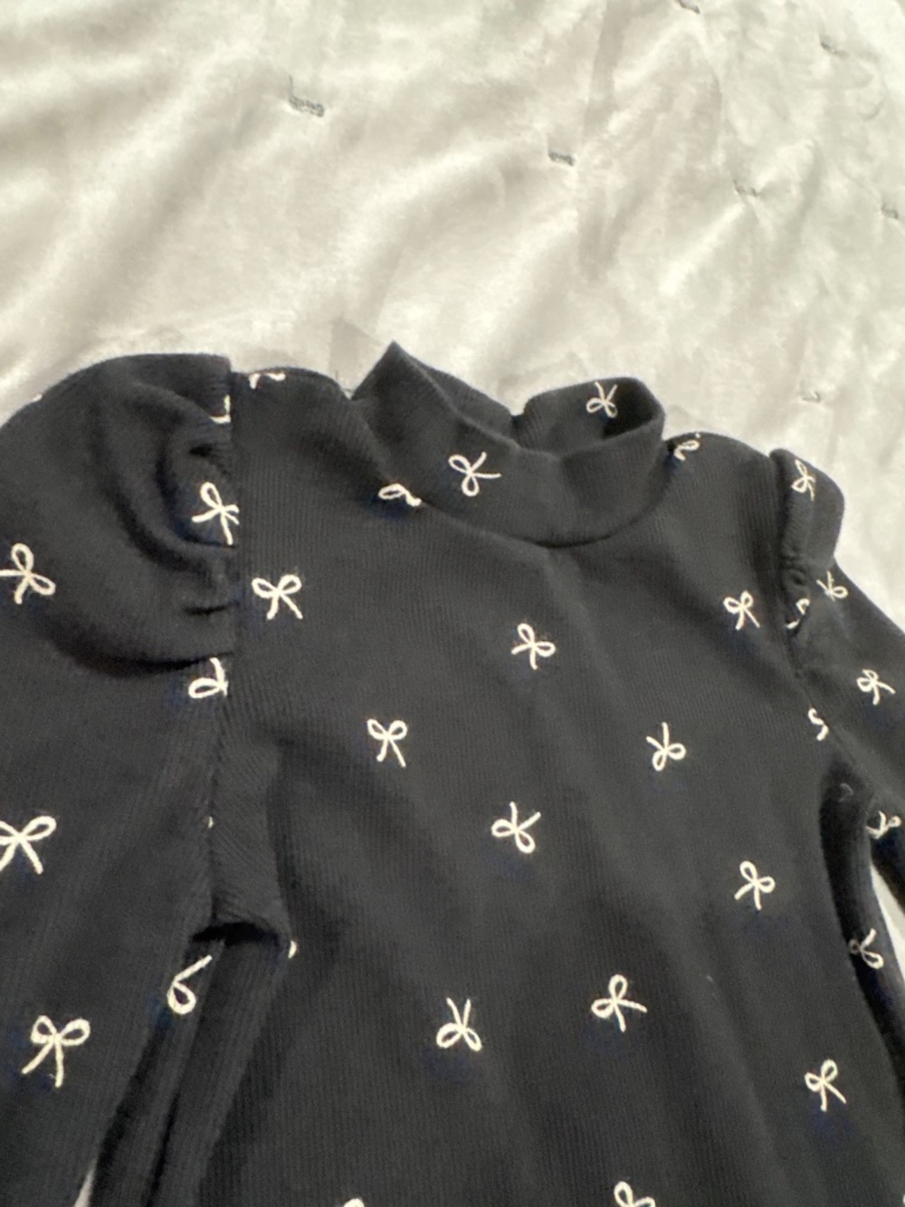 Baby clothes black bow print baby gap top and a wide leg old navy pants 12M -18M - Picture 3 of 7